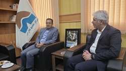 نشست هم‌اندیشی معاون خدمات شهری شهرداری بندرعباس با مدیرکل صداوسیمای مرکز خلیج فارس